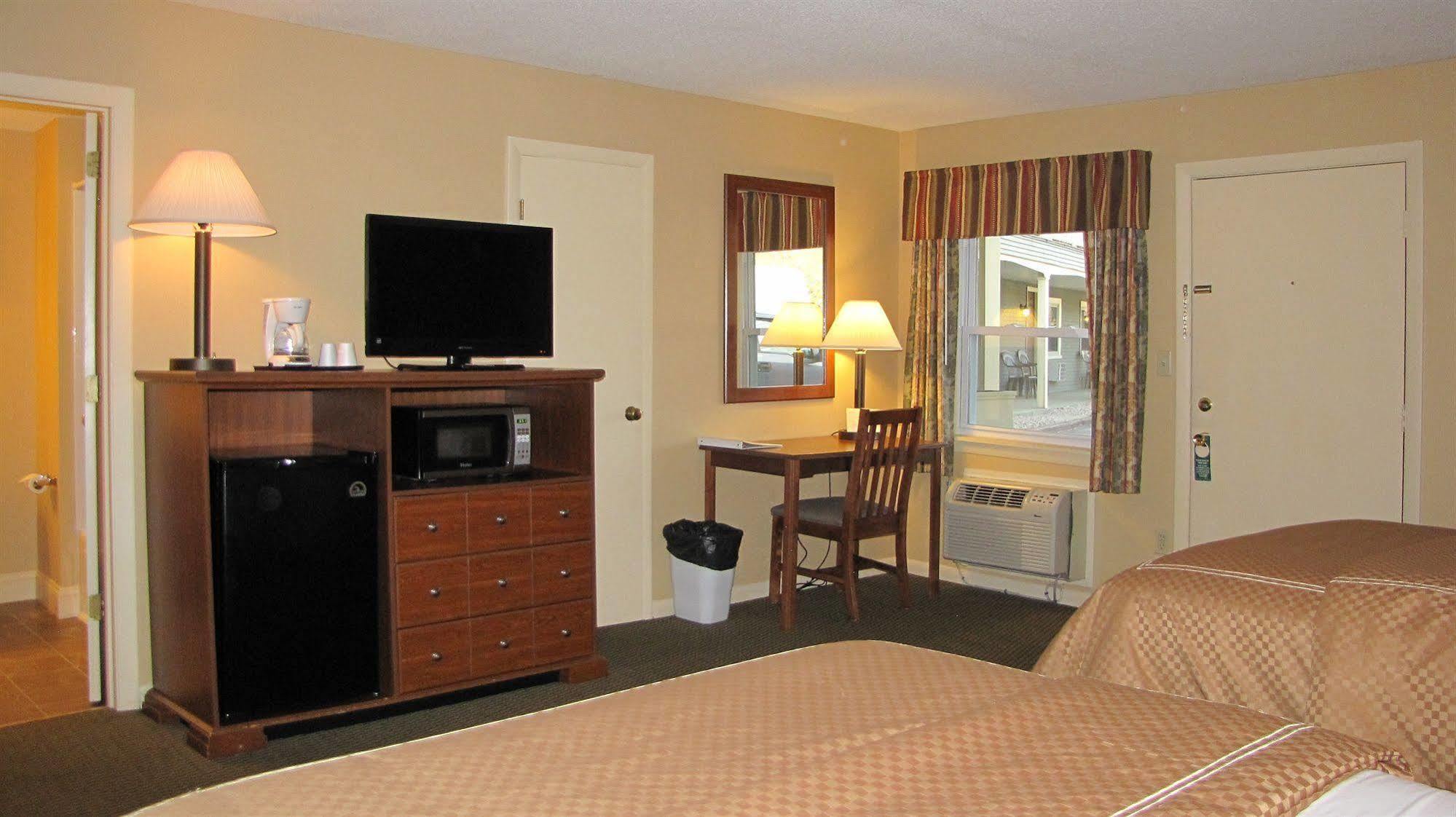 Mt. Madison Inn & Suites Gorham Exteriör bild