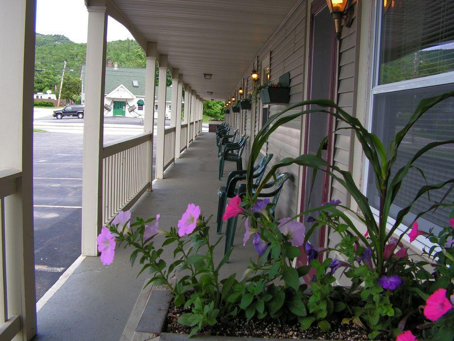 Mt. Madison Inn & Suites Gorham Exteriör bild