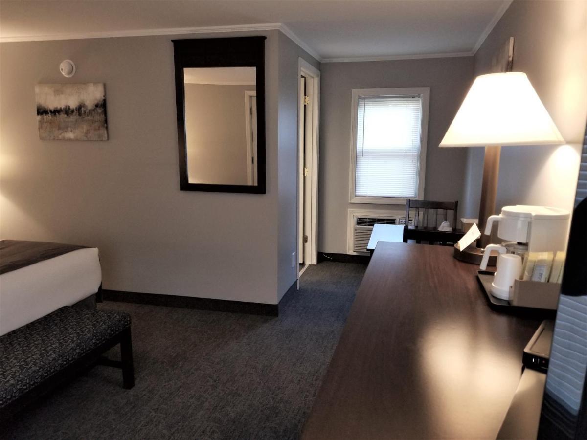 Mt. Madison Inn & Suites Gorham Exteriör bild
